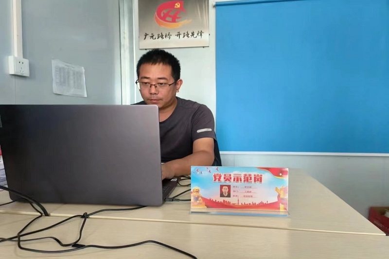黨員示范崗┃亮身份樹標(biāo)桿，爭(zhēng)當(dāng)開路先鋒
