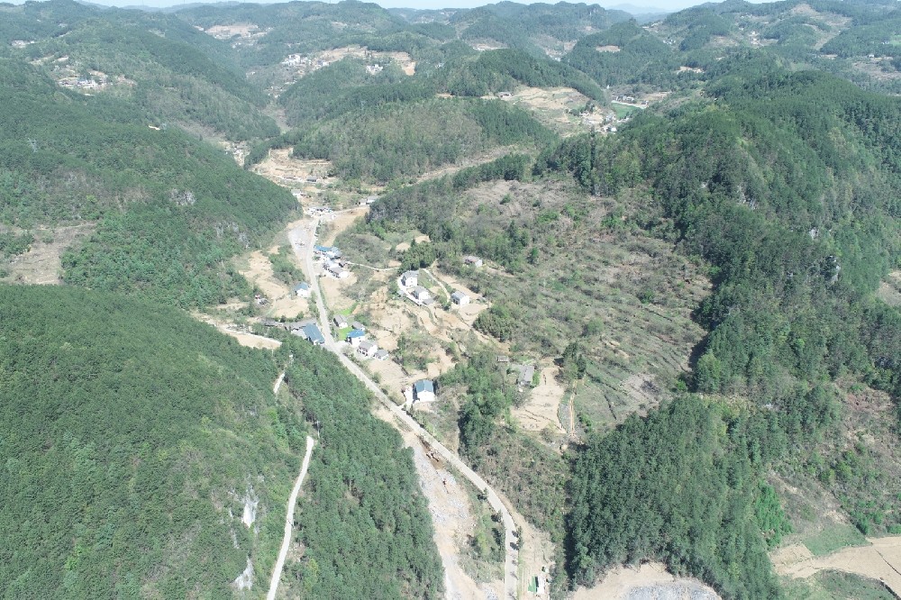 路愈寬，景愈明，可待漫慢行——朝天區(qū)曾家鎮(zhèn)（曾家場鎮(zhèn)至榮樂養(yǎng)生谷）段道路改建工程建設(shè)側(cè)記